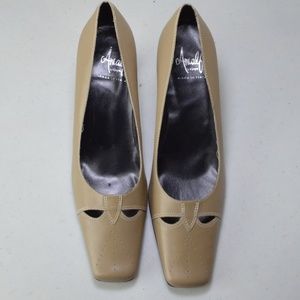 $10 Deal! Amalfi Brown square toe